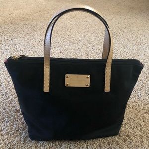 Kate Spade Black medium sized purse!